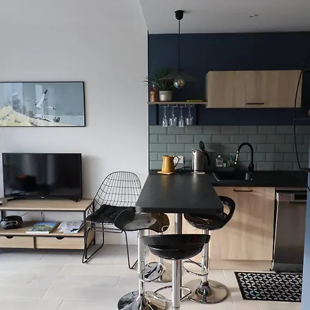 Royan, 2 Pieces, 4 Personnes - Fr-1-738-8 Apartment *