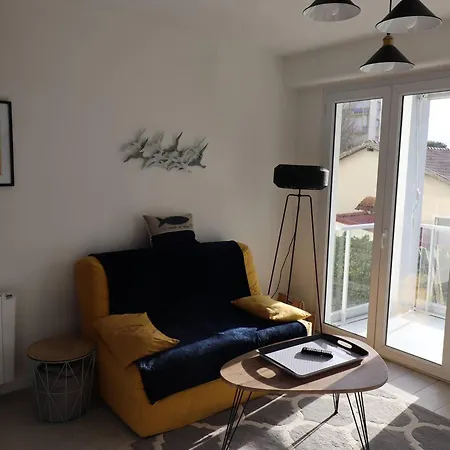 Apartment Royan, 2 Pieces, 4 Personnes - Fr-1-738-8 *